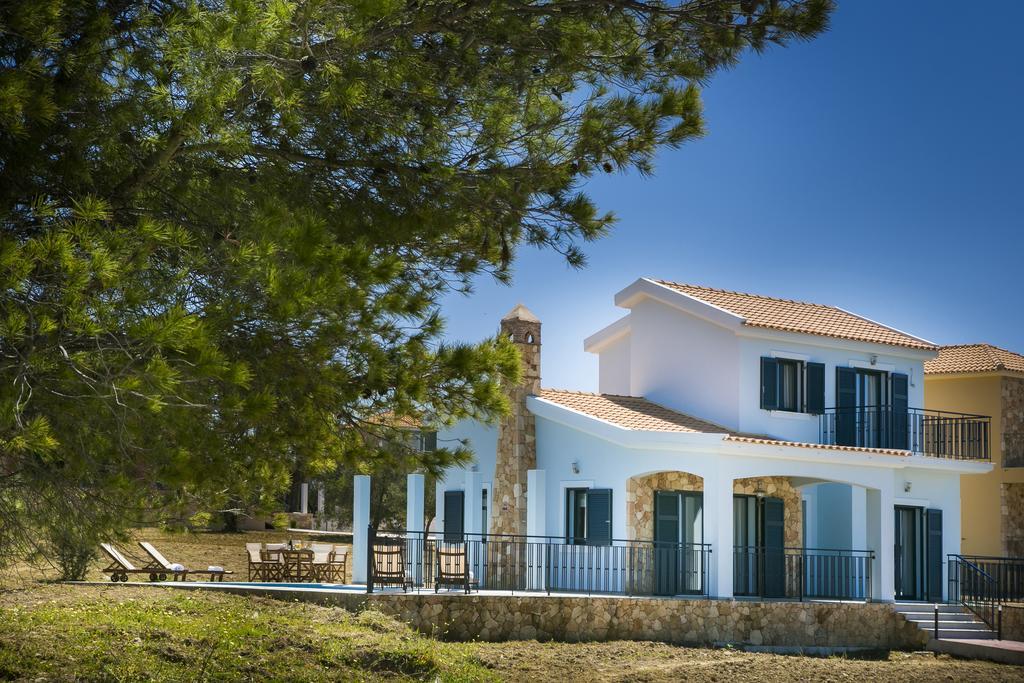 Seirios Luxury Villa Svoronata Exteriör bild