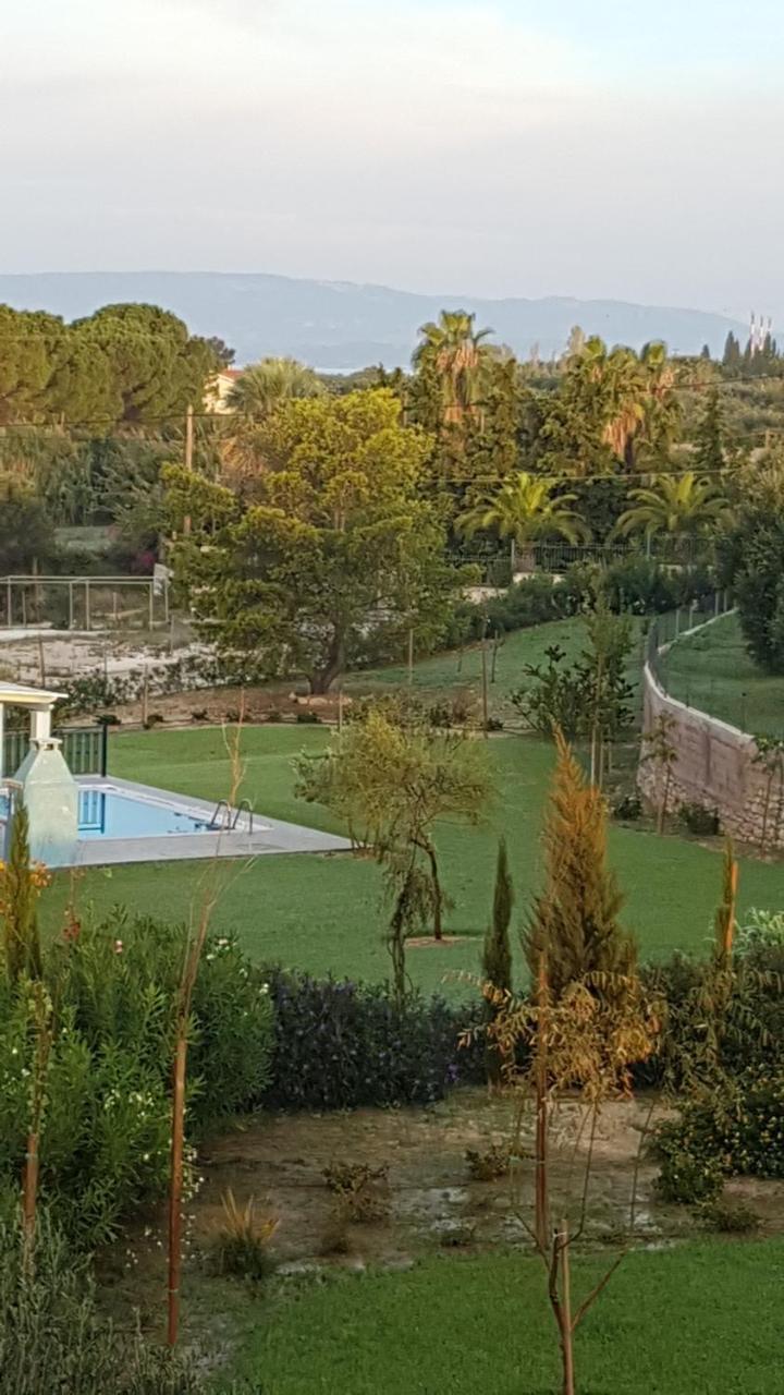 Seirios Luxury Villa Svoronata Exteriör bild